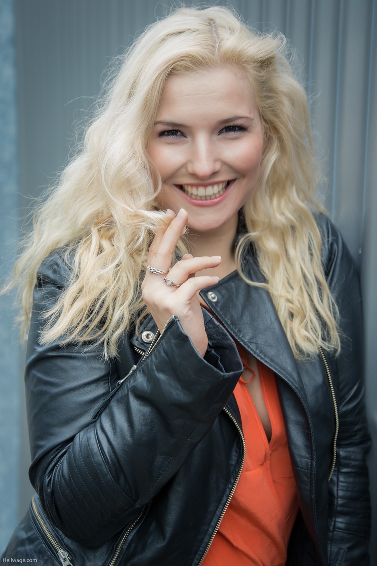 1708200075©HELLWAGE-2017