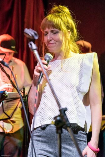 6040010©HELLWAGE-2018